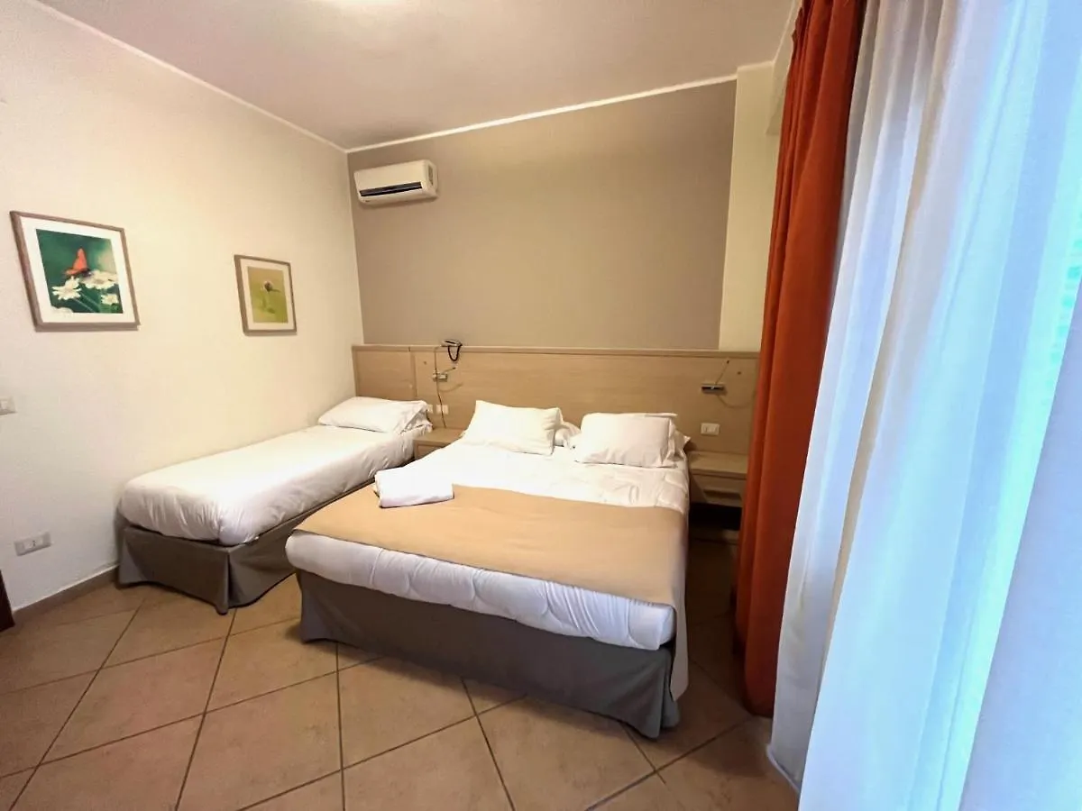 Hotel Kalaskiso' Giardini Naxos