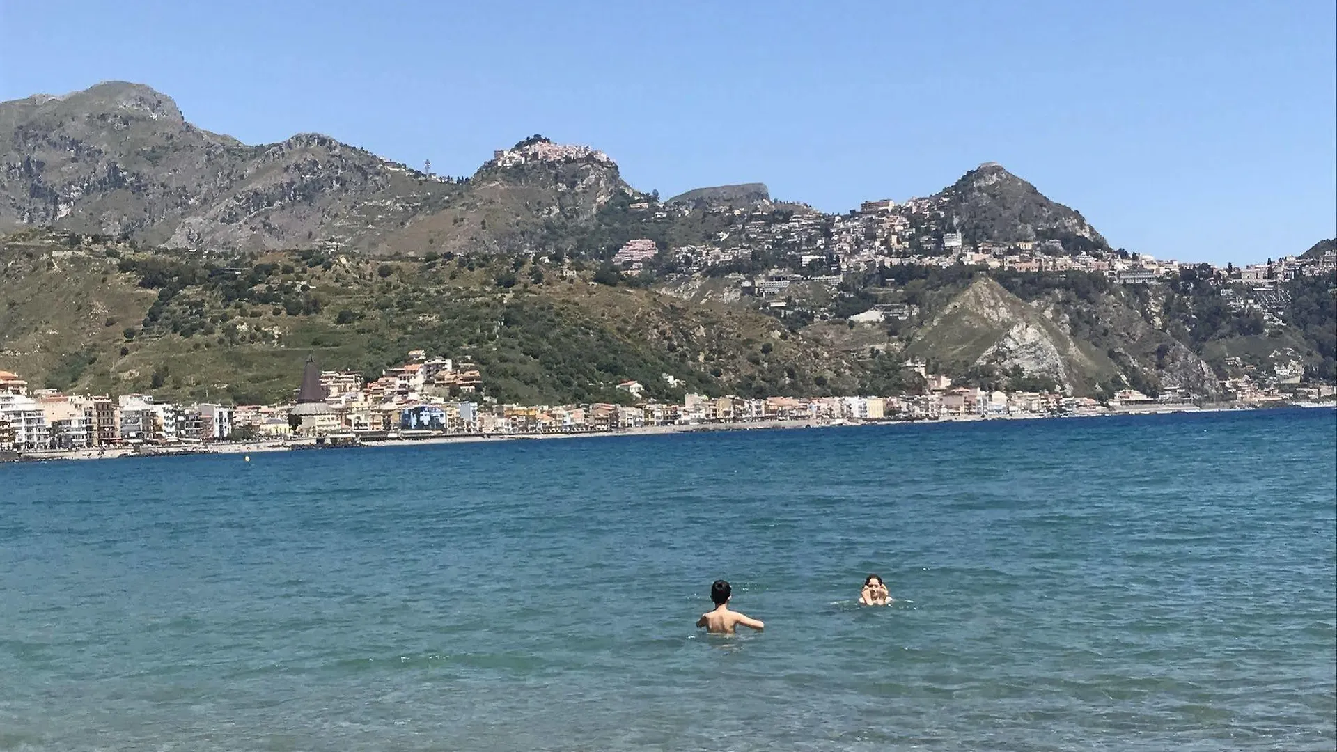 Szálloda Kalaskiso' Giardini Naxos
